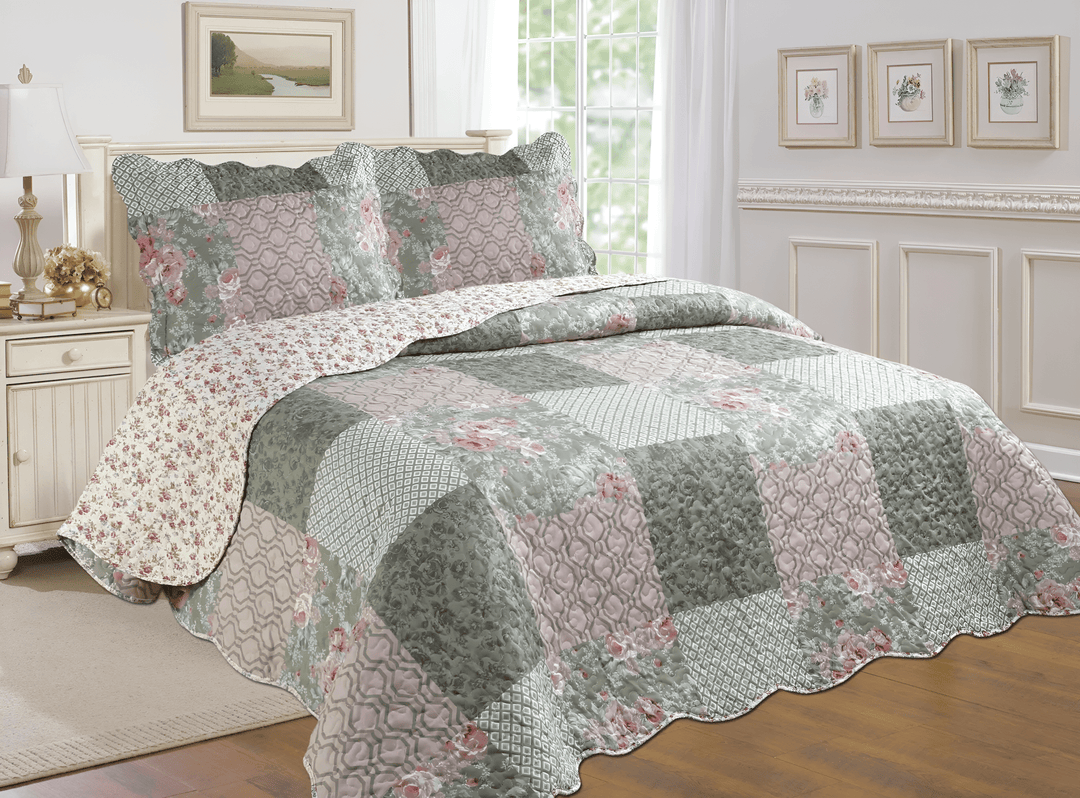 3-Piece Cotton Blend Reversible Quilt Set - posh&polish variety