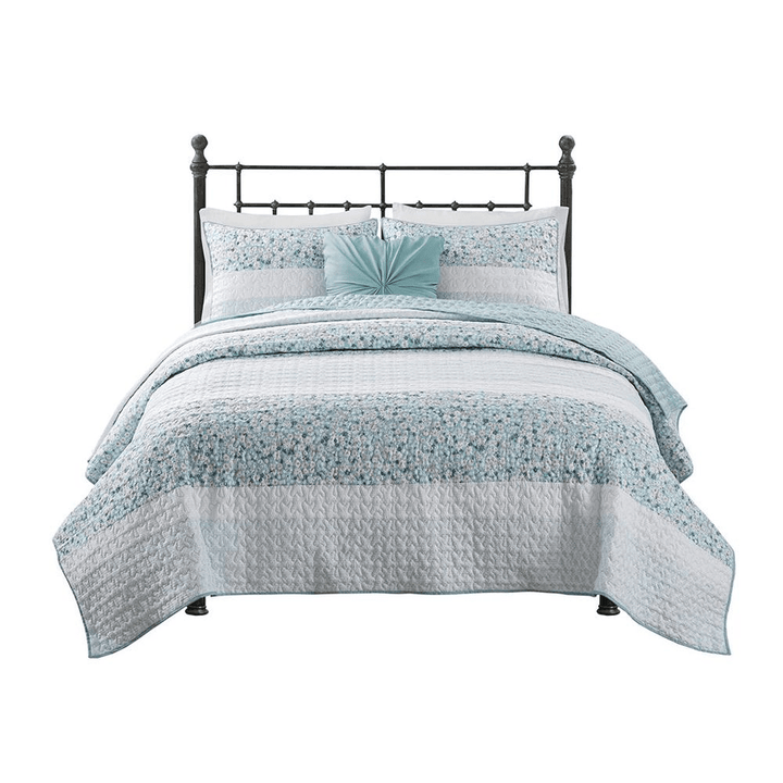 Caralie Seersucker Quilt Set, 4-Piece - posh&amp;polish variety