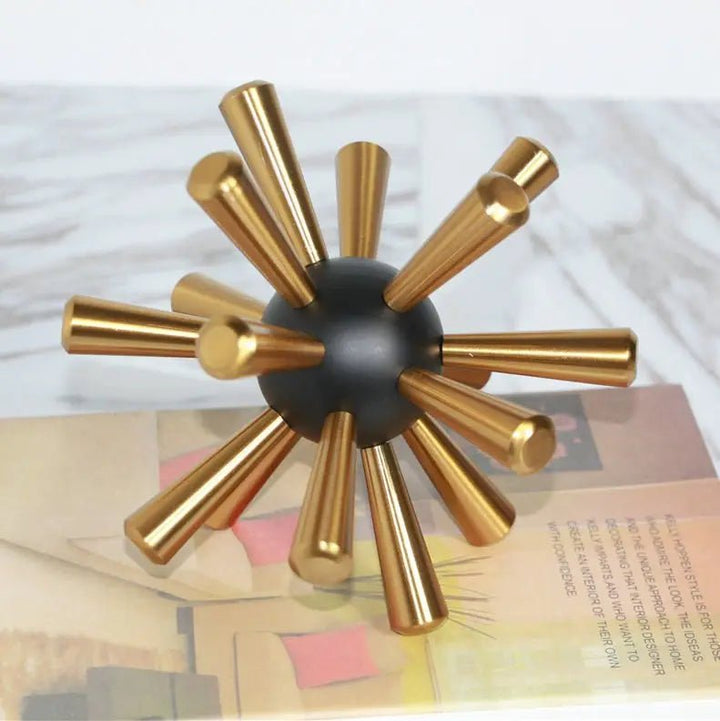 Gold Table Decor Starburst – Modern Black and Gold Centerpiece - posh&amp;polish variety