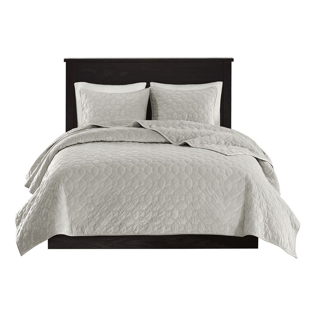 Harper Velvet Quilt Set, 3-Piece – Ivory - posh&amp;polish variety
