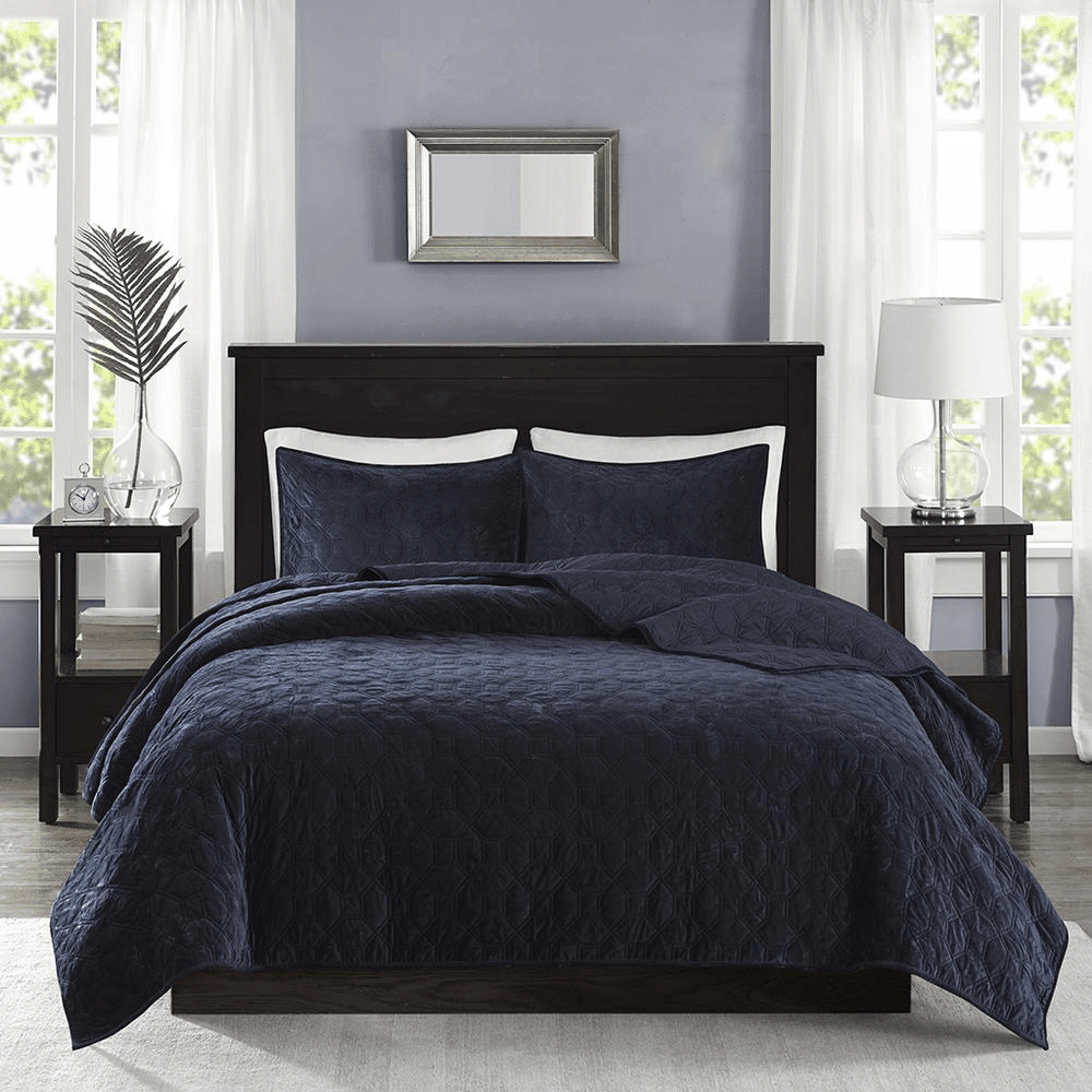 Harper Velvet Quilt Set, 3-Piece – Navy - posh&polish variety