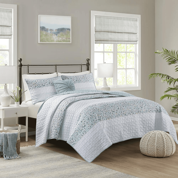 Madison Park Caralie 4-Piece Seersucker Quilt Set - posh&amp;polish variety