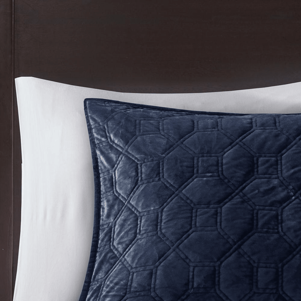 Madison Park Harper Velvet 3-Piece Quilt Set – (Full/Queen) - posh&amp;polish variety