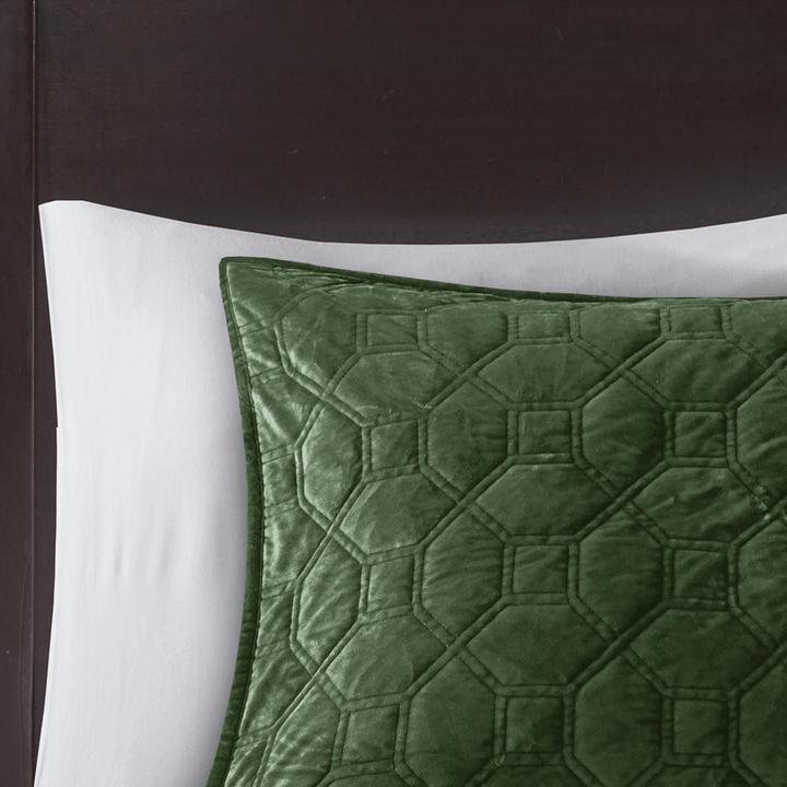 Madison Park Harper Velvet 3-Piece Quilt Set – (Full/Queen) - posh&amp;polish variety