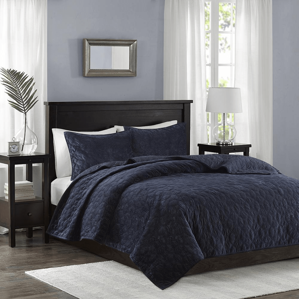 Madison Park Harper Velvet 3-Piece Quilt Set – (Full/Queen) - posh&amp;polish variety