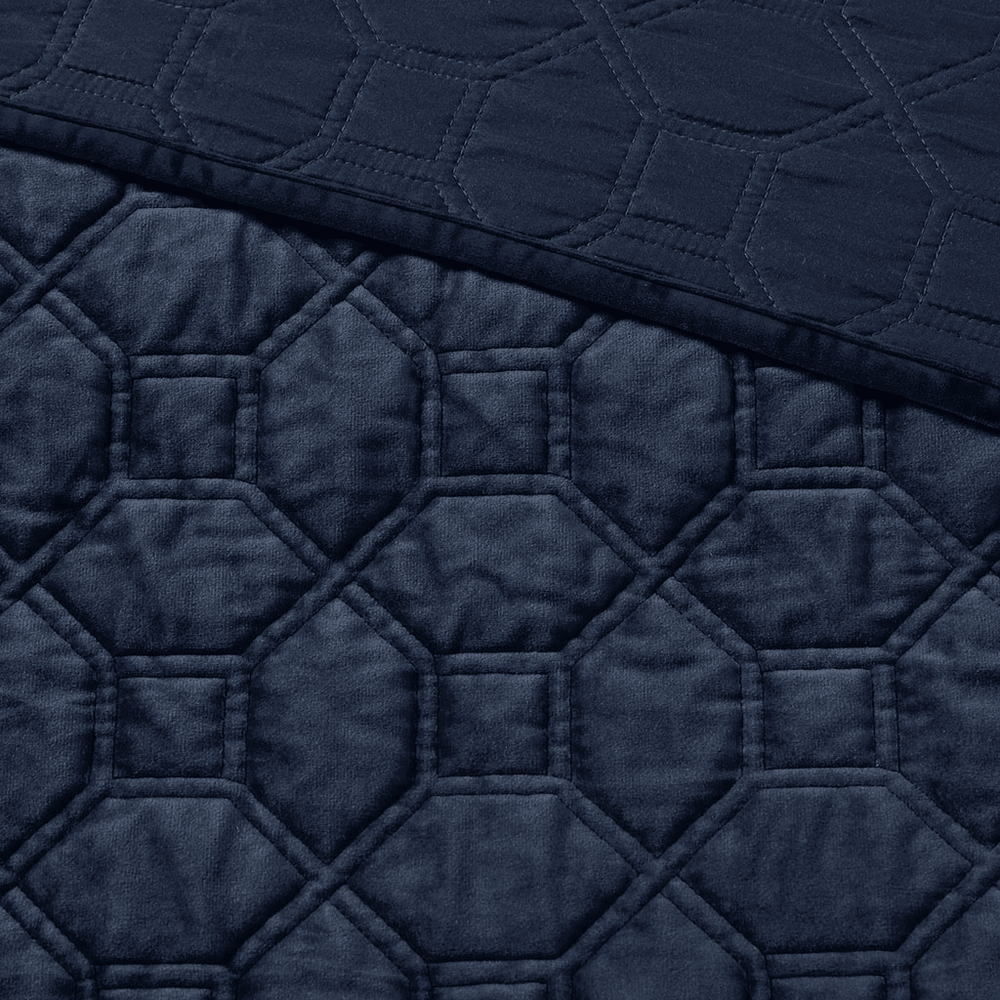 Madison Park Harper Velvet 3-Piece Quilt Set – (Full/Queen) - posh&amp;polish variety