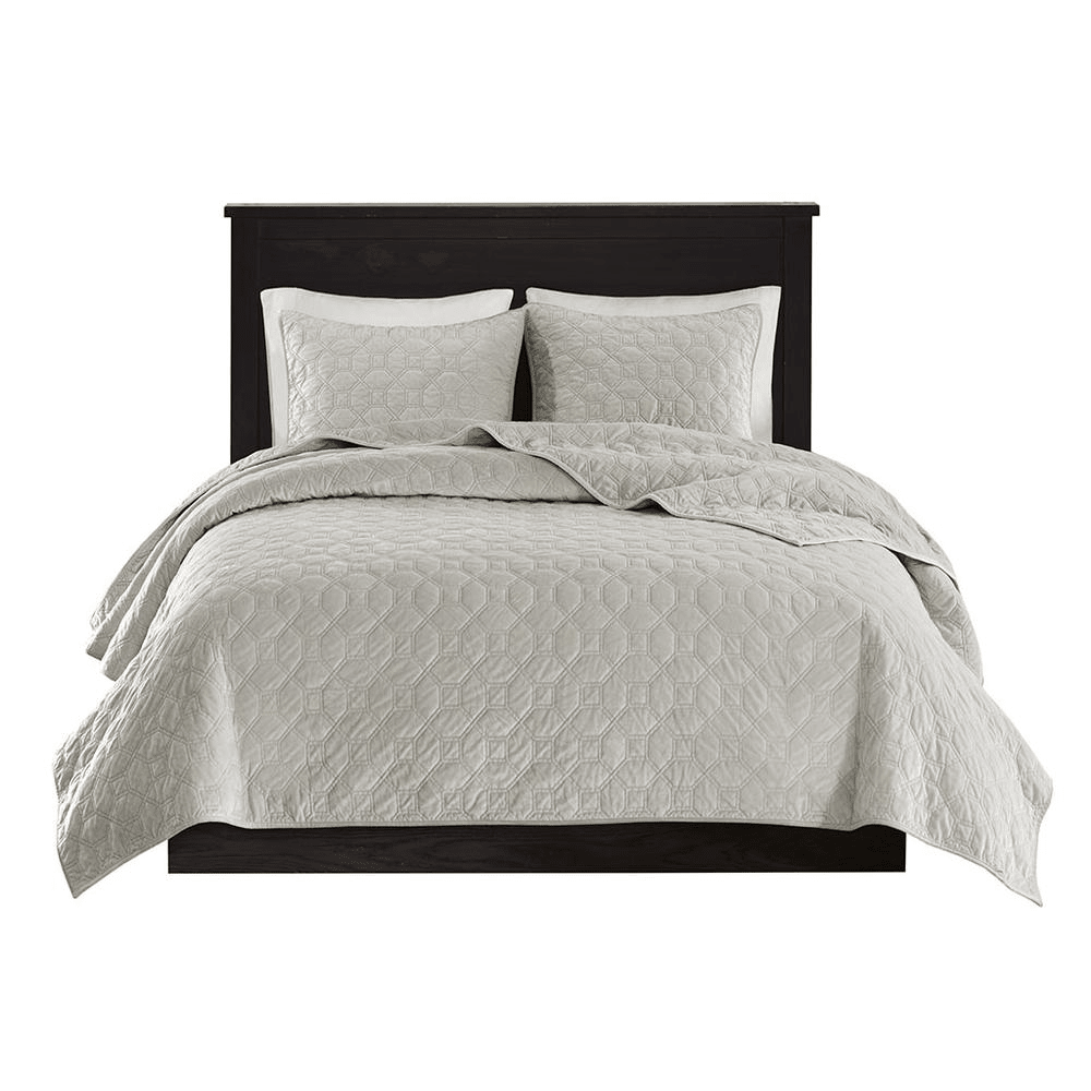 Madison Park Harper Velvet 3-Piece Quilt Set – (Full/Queen) - posh&amp;polish variety